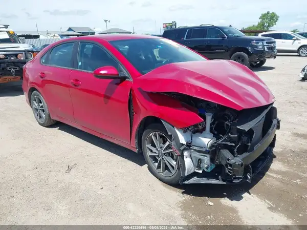 3KPF24AD8PE552487 2023 KIA FORTE - Image 1