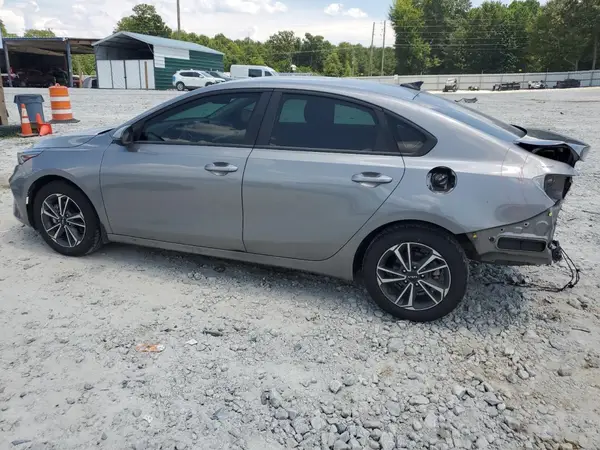 3KPF24AD8PE552764 2023 KIA FORTE - Image 2