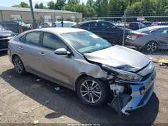 3KPF24AD8PE556023 2023 KIA FORTE