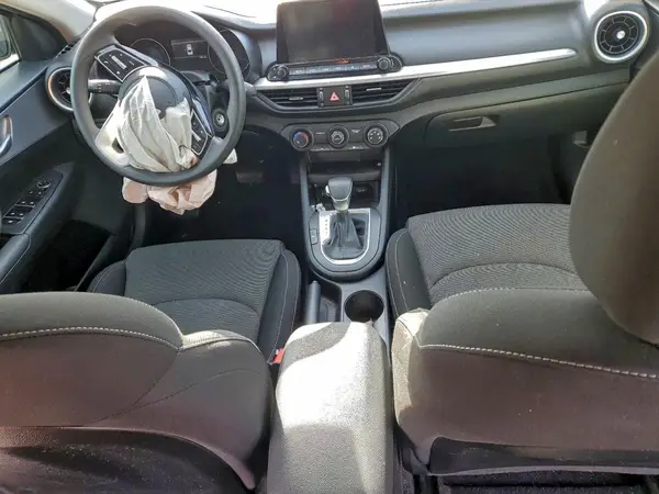 3KPF24AD8PE564591 2023 KIA FORTE - Image 8