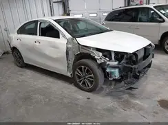 3KPF24AD8PE565871 2023 KIA FORTE