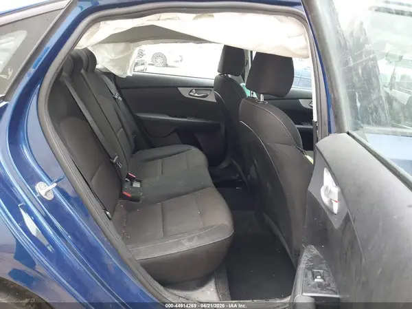 3KPF24AD8PE571377 2023 KIA FORTE - Image 8