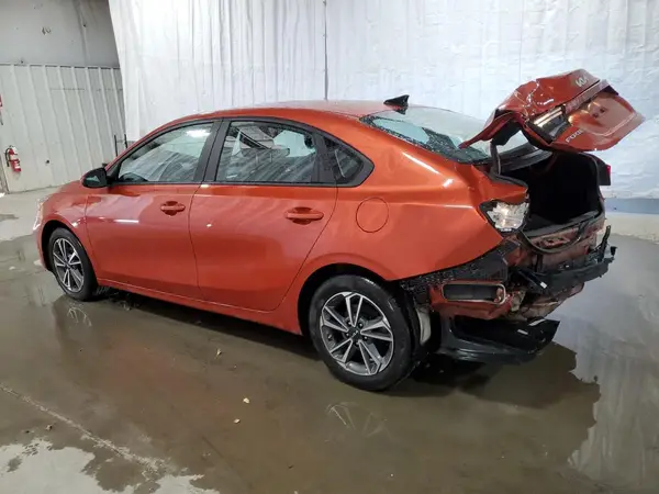 3KPF24AD8PE571606 2023 KIA FORTE - Image 2