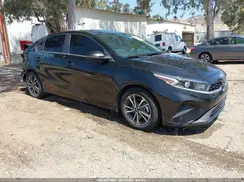 3KPF24AD8PE576711 2023 KIA FORTE
