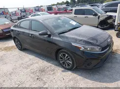 3KPF24AD8PE580273 2023 KIA FORTE
