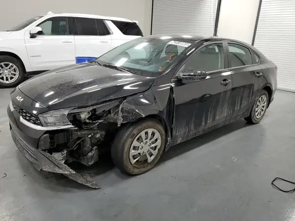 3KPF24AD8PE580872 2023 KIA FORTE - Image 1