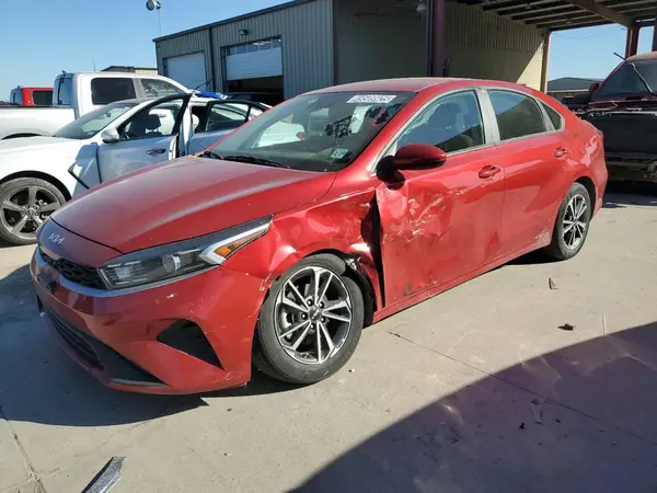 3KPF24AD8PE581701 2023 KIA FORTE - Image 1