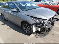 3KPF24AD8PE582069 2023 KIA FORTE