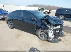 3KPF24AD8PE588678 2023 KIA FORTE
