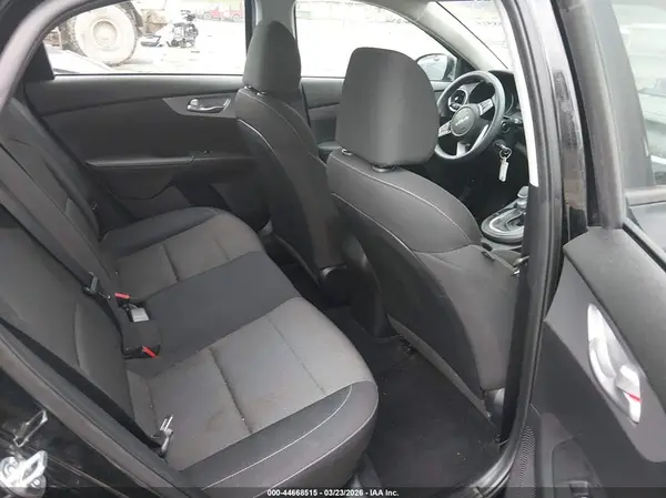 3KPF24AD8PE589278 2023 KIA FORTE - Image 8