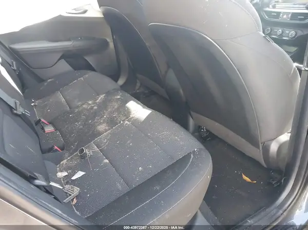 3KPF24AD8PE592200 2023 KIA FORTE - Image 8