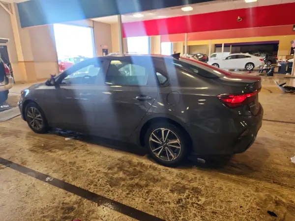 3KPF24AD8PE595002 2023 KIA FORTE - Image 2
