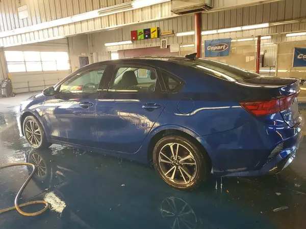 3KPF24AD8PE599714 2023 KIA FORTE - Image 2