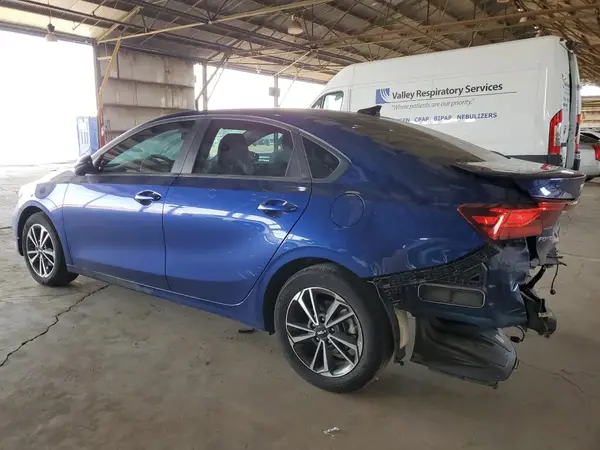 3KPF24AD8PE599888 2023 KIA FORTE - Image 2