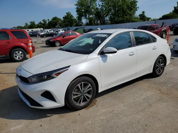 3KPF24AD8PE602448 2023 KIA FORTE - Image 1