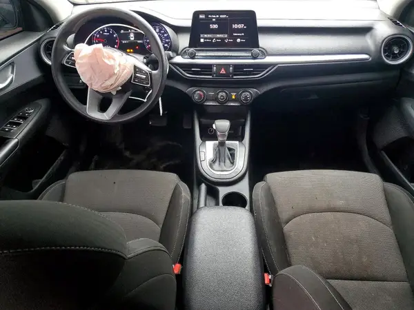3KPF24AD8PE603101 2023 KIA FORTE - Image 8