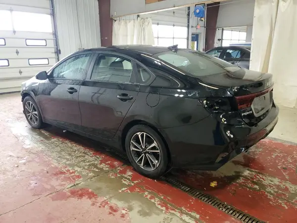 3KPF24AD8PE604703 2023 KIA FORTE - Image 2