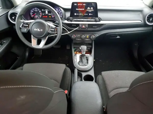 3KPF24AD8PE607309 2023 KIA FORTE - Image 8