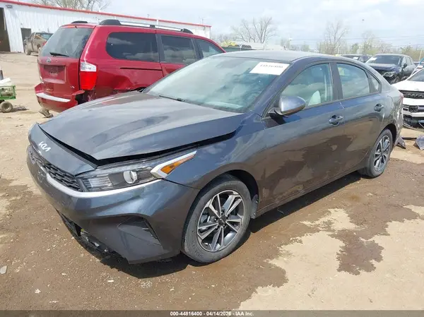 3KPF24AD8PE610002 2023 KIA FORTE - Image 2
