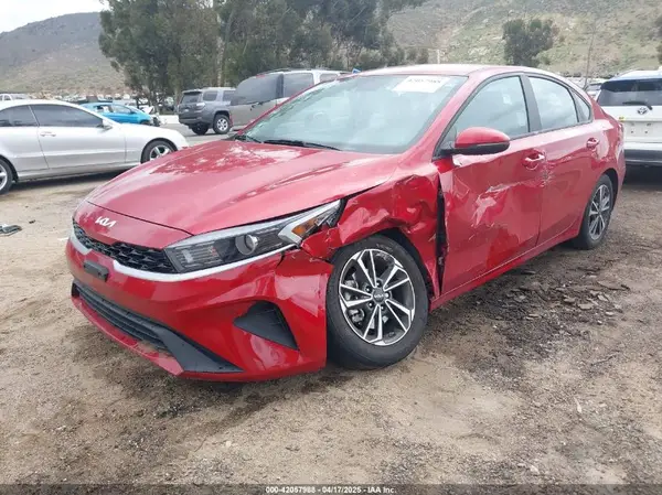 3KPF24AD8PE611120 2023 KIA FORTE - Image 2