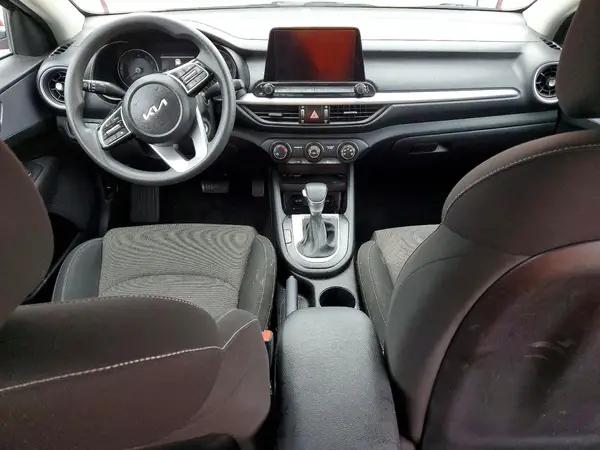 3KPF24AD8PE612266 2023 KIA FORTE - Image 8