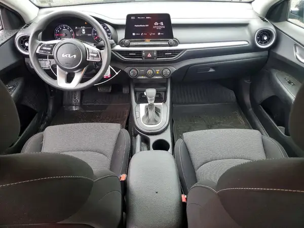 3KPF24AD8PE614499 2023 KIA FORTE - Image 8
