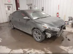 3KPF24AD8PE616883 2023 KIA FORTE