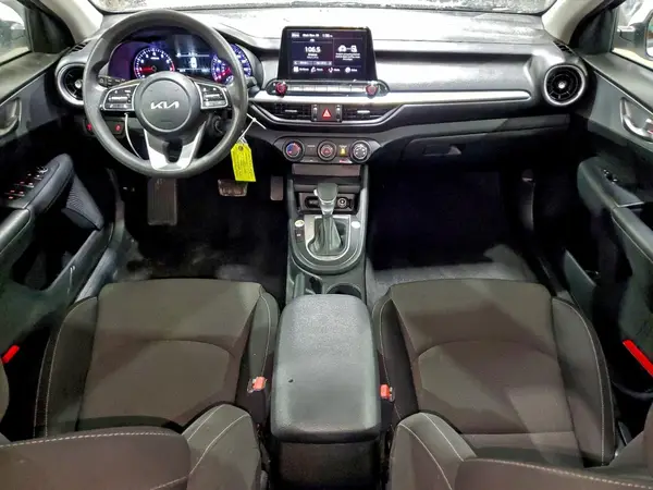 3KPF24AD8PE620089 2023 KIA FORTE - Image 8