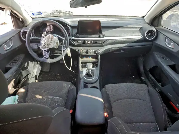 3KPF24AD8PE623199 2023 KIA FORTE - Image 8