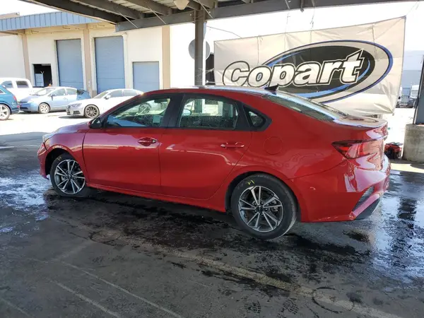 3KPF24AD8PE627771 2023 KIA FORTE - Image 2