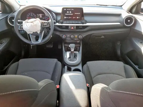 3KPF24AD8PE630637 2023 KIA FORTE - Image 8