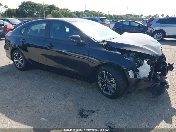 3KPF24AD8PE630797 2023 KIA FORTE - Image 1