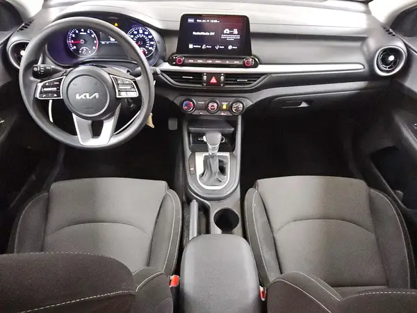 3KPF24AD8PE633750 2023 KIA FORTE - Image 8