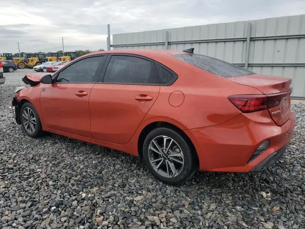 3KPF24AD8PE634235 2023 KIA FORTE - Image 2
