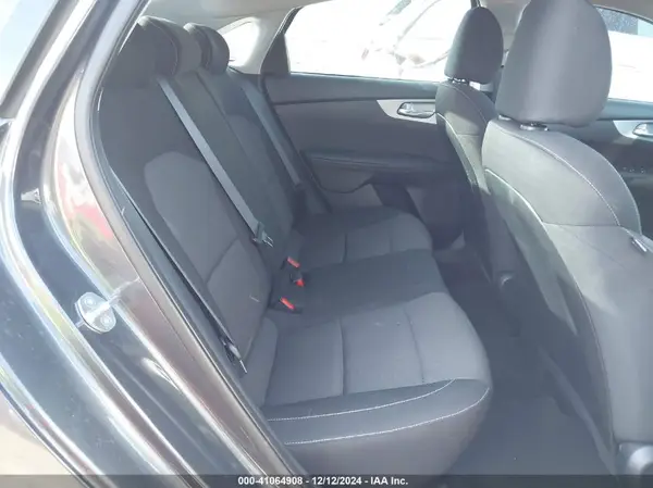 3KPF24AD8PE635837 2023 KIA FORTE - Image 8