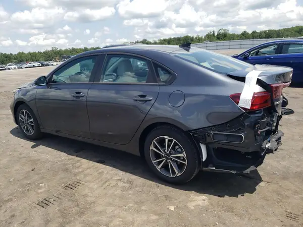 3KPF24AD8PE636714 2023 KIA FORTE - Image 2