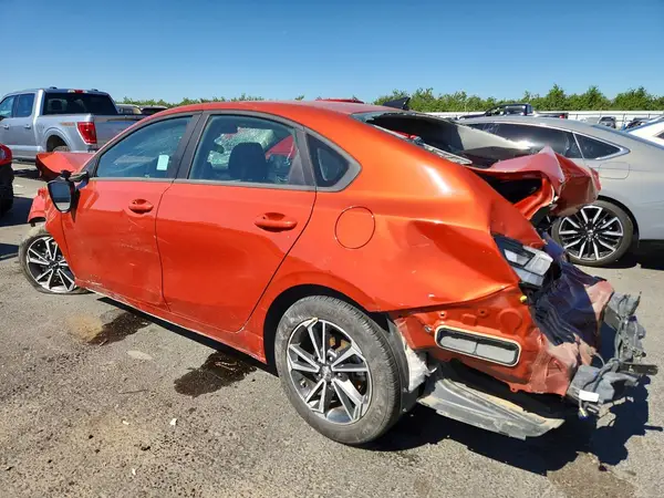 3KPF24AD8PE637197 2023 KIA FORTE - Image 2