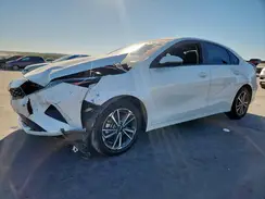 3KPF24AD8PE637782 2023 KIA FORTE