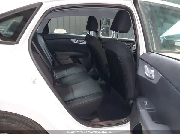 3KPF24AD8PE639337 2023 KIA FORTE - Image 8