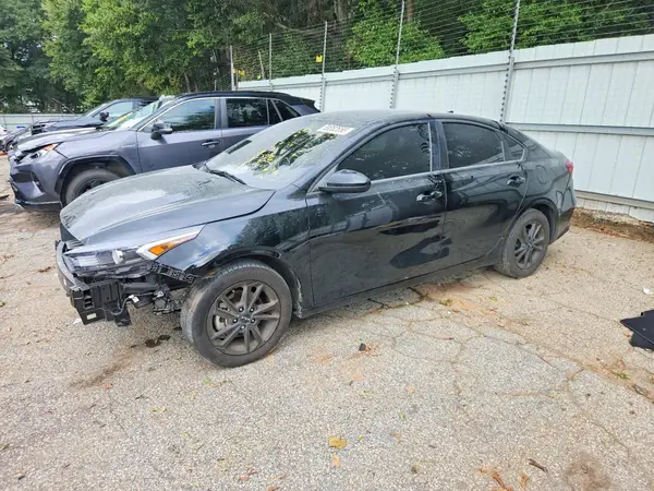 3KPF24AD8PE640990 2023 KIA FORTE - Image 1