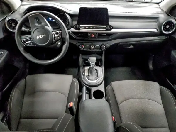 3KPF24AD8PE642061 2023 KIA FORTE - Image 8