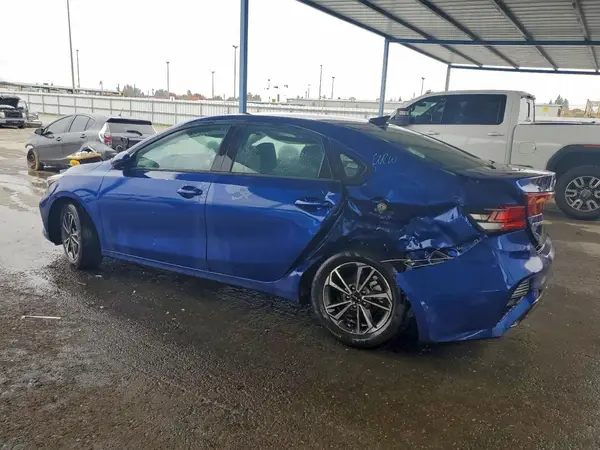 3KPF24AD8PE647535 2023 KIA FORTE - Image 2