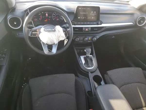 3KPF24AD8PE649348 2023 KIA FORTE - Image 8