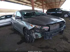 3KPF24AD8PE657742 2023 KIA FORTE