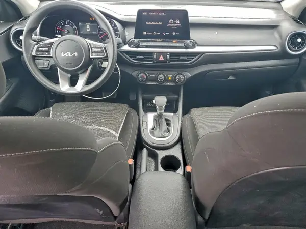 3KPF24AD8PE665369 2023 KIA FORTE - Image 8
