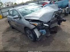 3KPF24AD8PE675254 2023 KIA FORTE