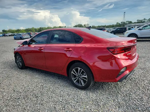 3KPF24AD8PE678977 2023 KIA FORTE - Image 2