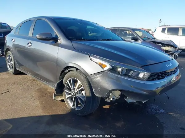 3KPF24AD8PE681457 2023 KIA FORTE - Image 1