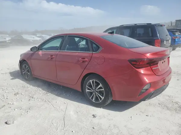 3KPF24AD8PE681877 2023 KIA FORTE - Image 2