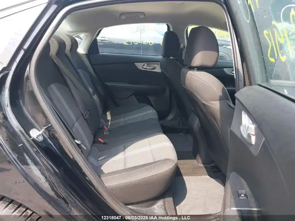 3KPF24AD8PE681913 2023 KIA FORTE - Image 8